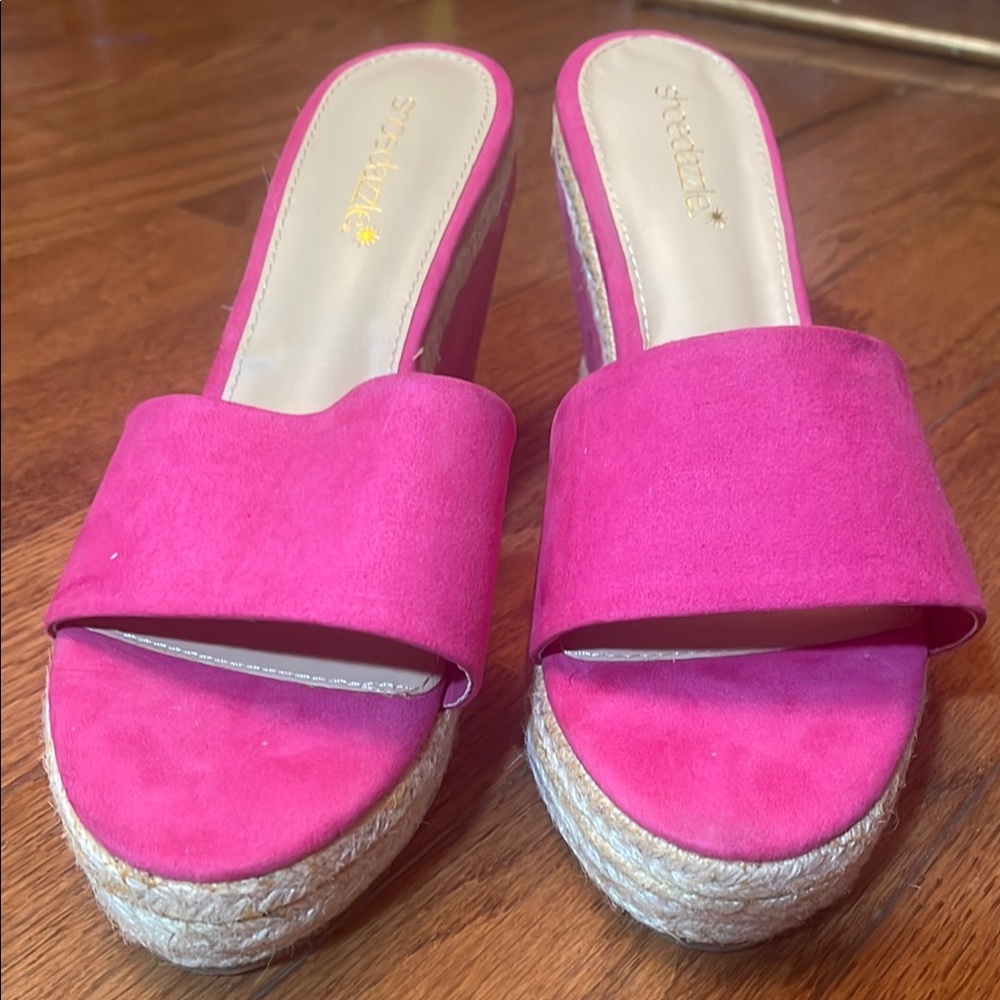 Shoe Dazzle Hot Pink Wedge Slide Sandals - Picture 2 of 8